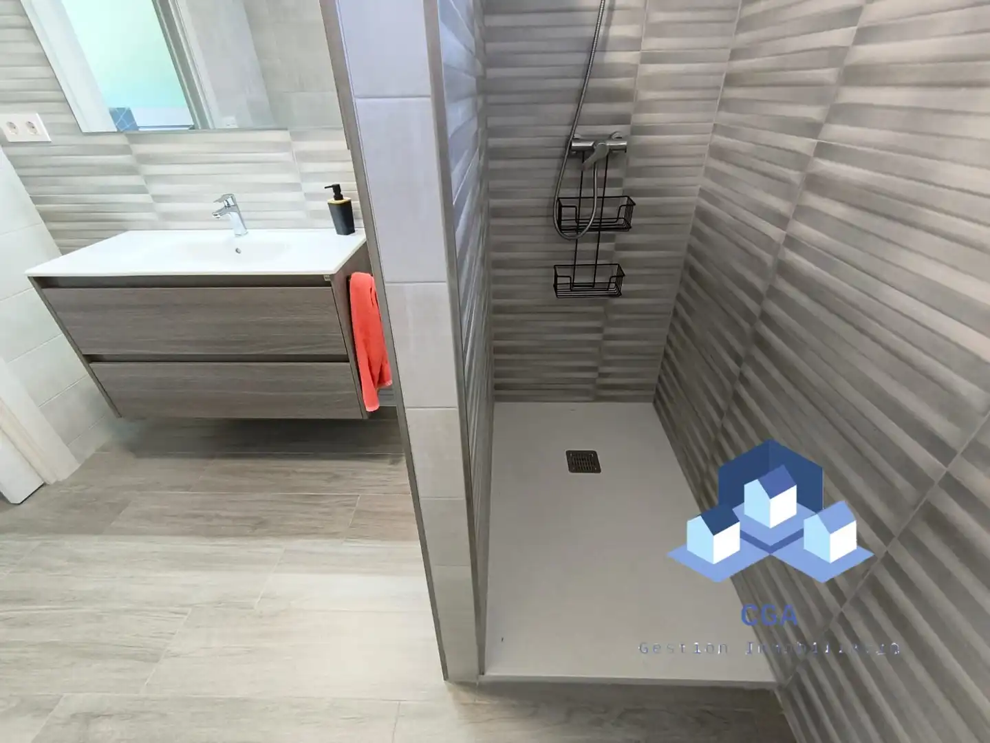 Bathroom of Houses for sale in Lorca  with Air Conditioner, Terrace and Furnished