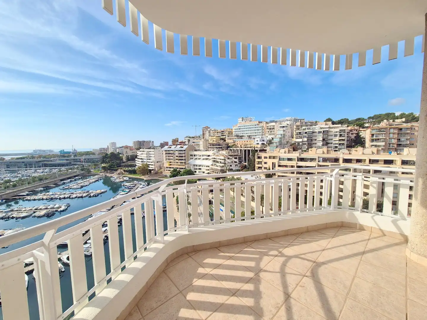 Pis amb ascensor en venda a Ponent