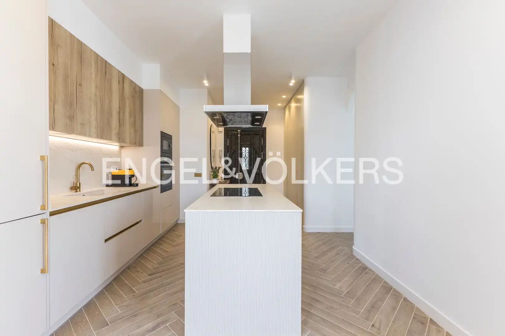 Cocina de Ático en venta en Madrid con Aire acondicionado, Calefacción y Terraza