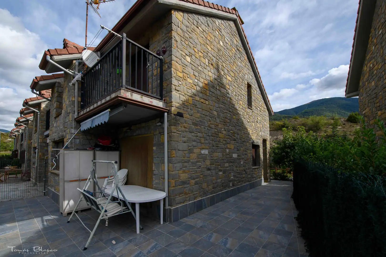 Vista exterior de Casa o chalet en venta en Huesca con Jardín privado, Terraza y Balcón