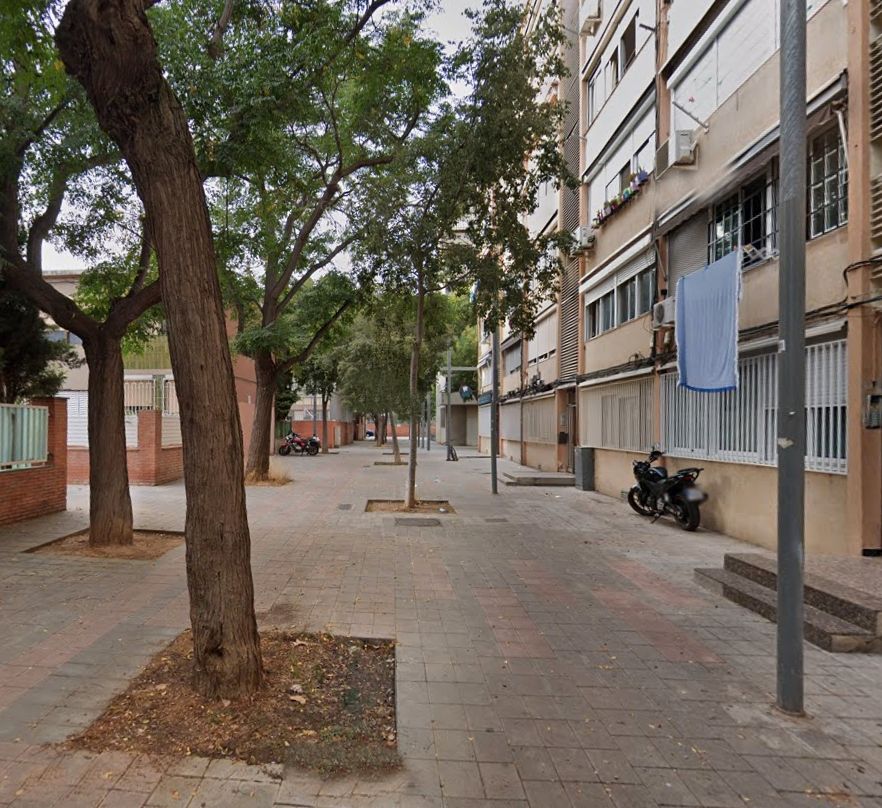 Exterior view of Planta baja for sale in  Barcelona Capital  with Terrace