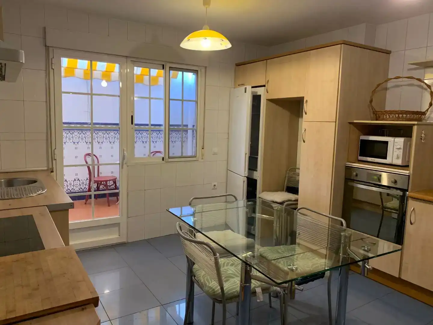Cocina de Casa o chalet de alquiler en Badajoz con Aire acondicionado, Jardín privado y Trastero