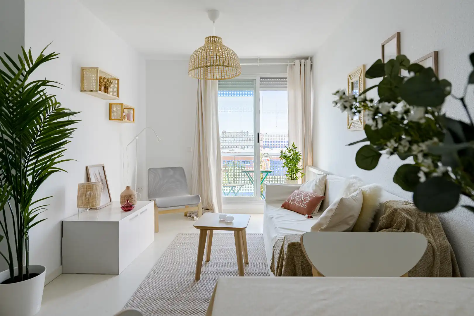 Living room of Flat for sale in Madrid  with Storage room