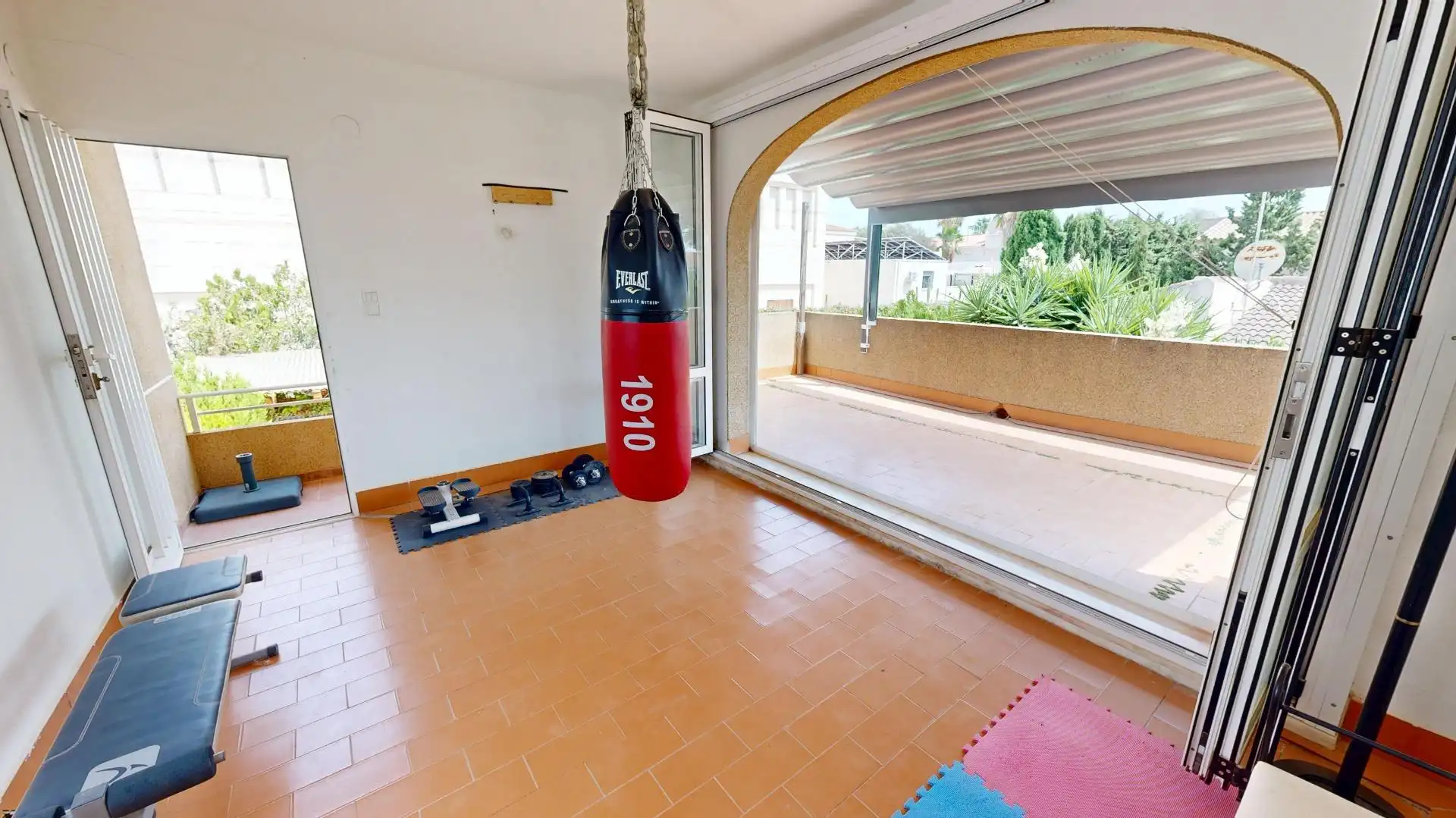 Terrassa de Casa o xalet en venda en Torrevieja amb Aire condicionat, Calefacció i Jardí privat