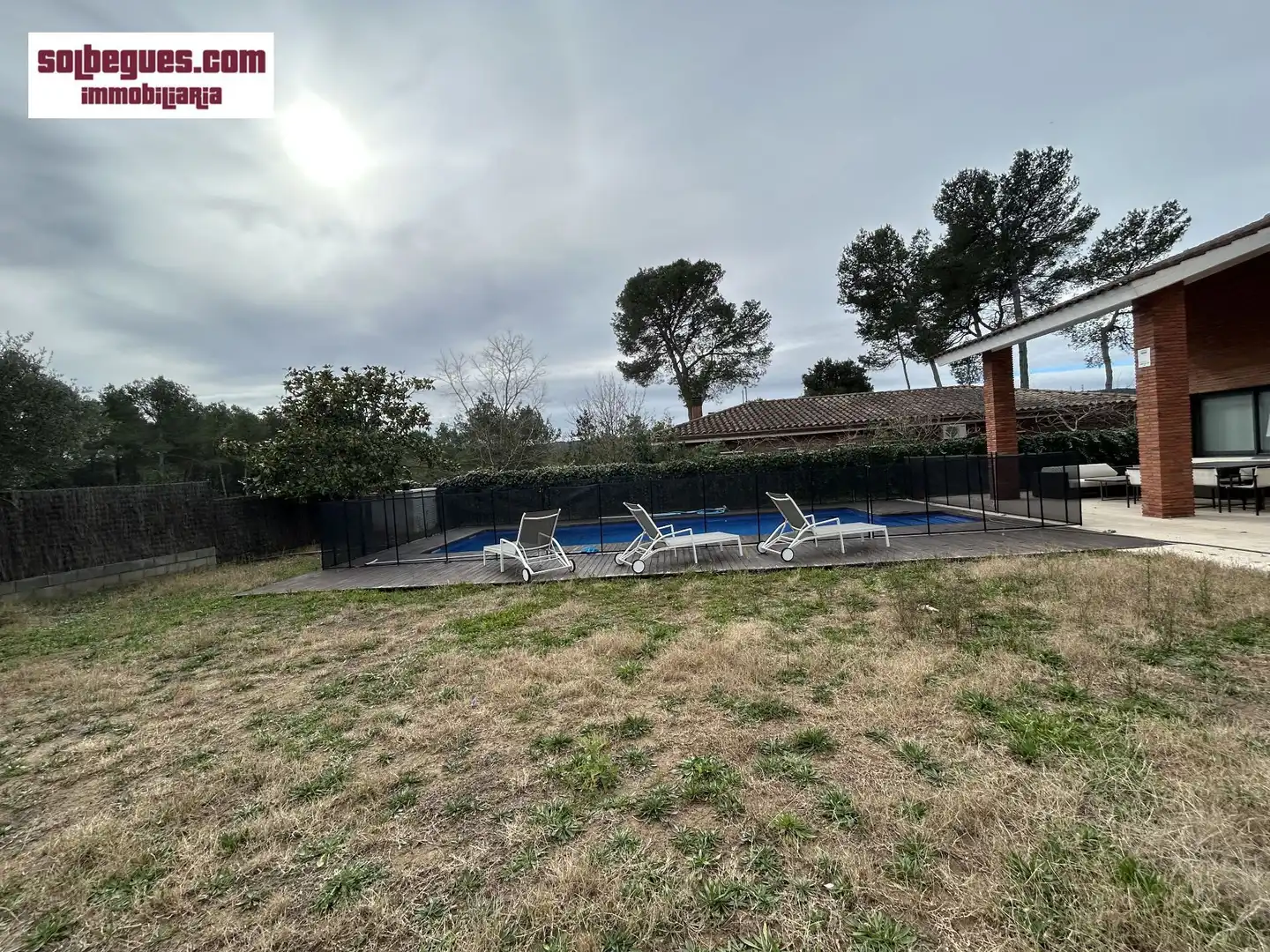 Piscina de Casa o xalet de lloguer en Begues amb Aire condicionat, Calefacció i Jardí privat
