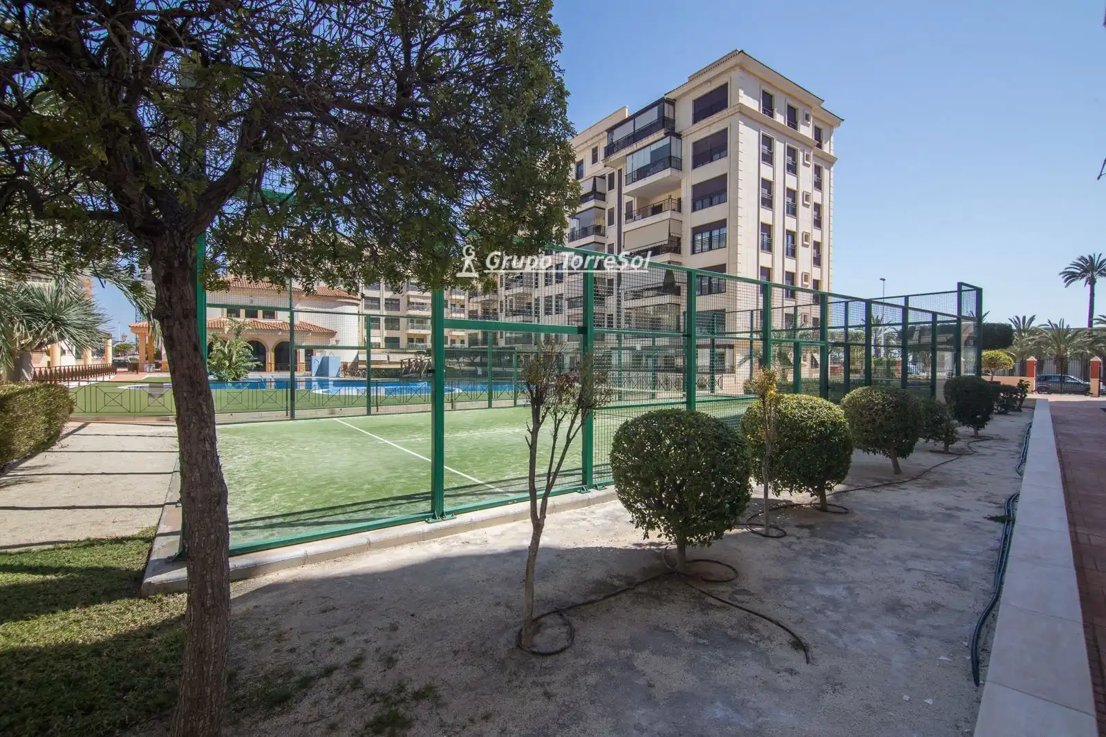 Ático de alquiler en Dolores, El Raval - Portes Encarnades