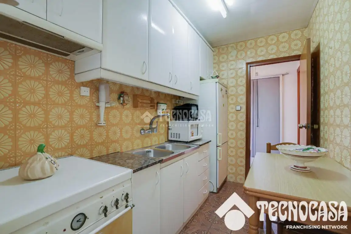 Cocina de Piso en venta en Badalona con Terraza