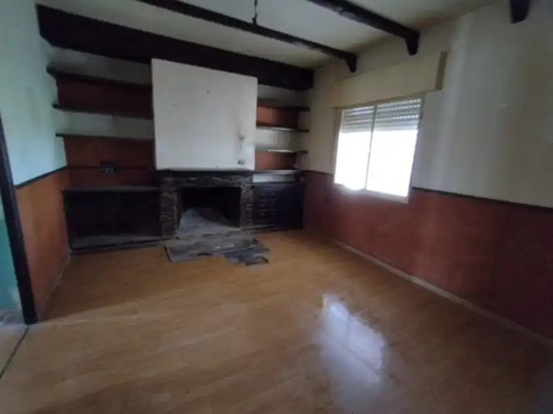 Sala d'estar de Casa o xalet en venda en El Castillo de las Guardas