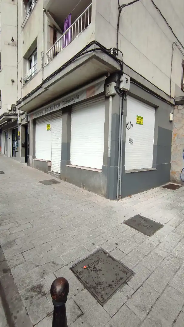 Geschaftsraum zur Miete in Eibar mit Terrasse und Möbliert