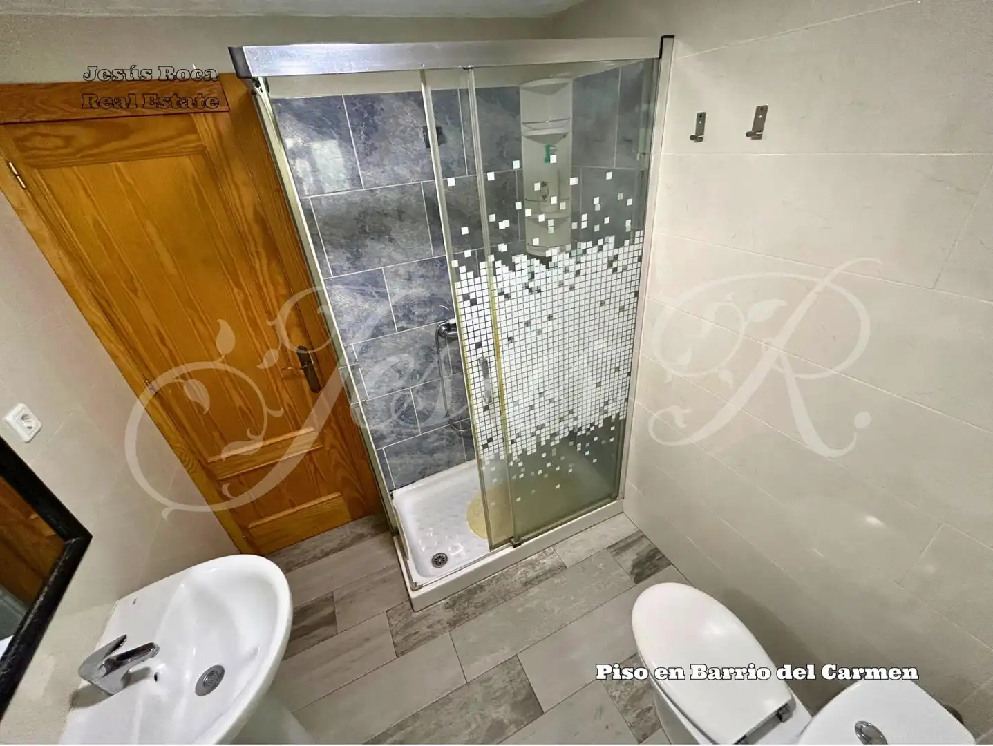 Bathroom of Flat for sale in Murcia  with Air Conditioner, Heating and Furnished