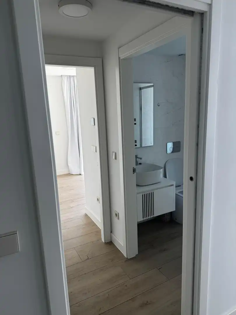 Bany de Apartament de lloguer en Valencia amb Aire condicionat, Jardí privat i Terrassa