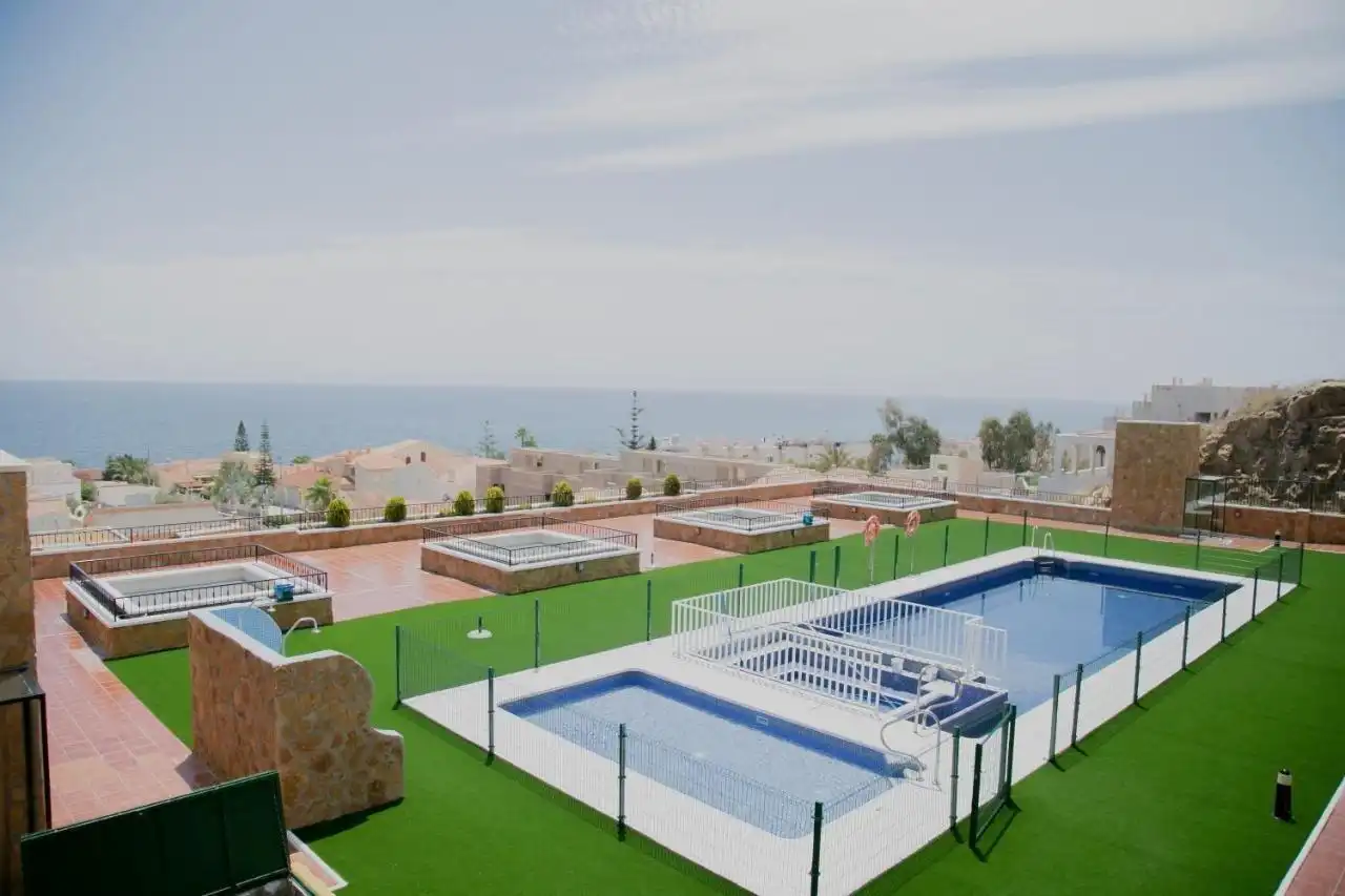 Piscina de Ático en venta en Cuevas del Almanzora con Aire acondicionado, Terraza y Trastero