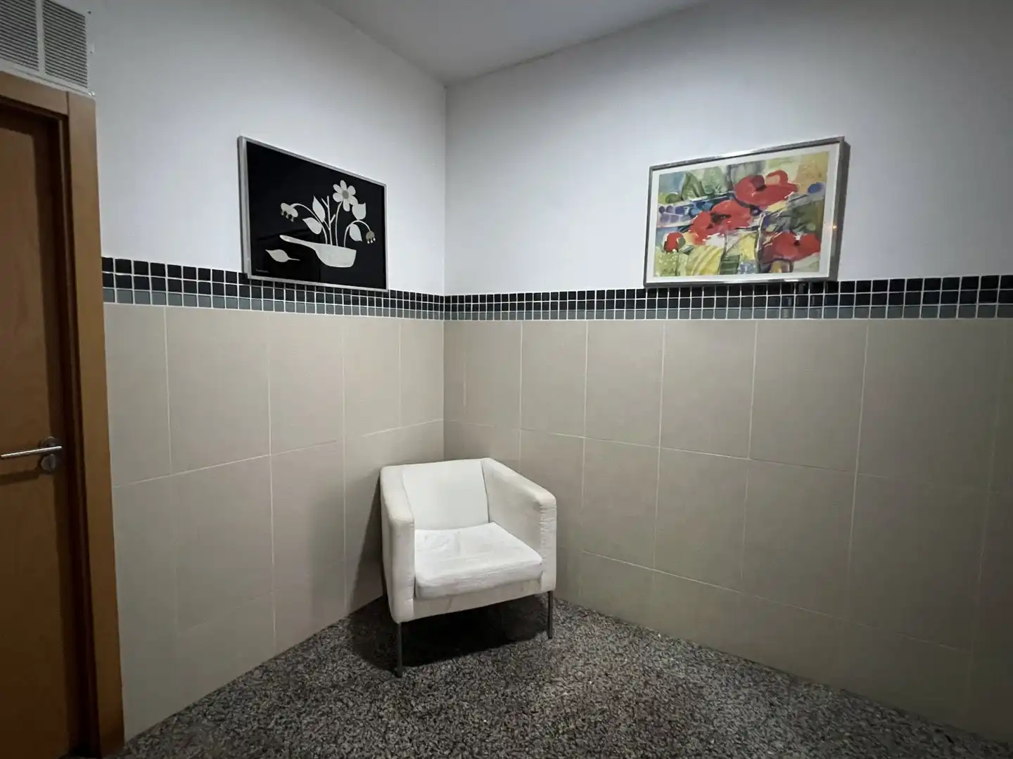 Bathroom of Duplexes for sale in Castellón de la Plana / Castelló de la Plana  with Air Conditioner and Terrace