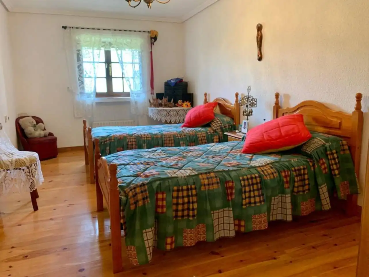 Habitación de Casa o chalet en venta en Arija con Calefacción, Jardín privado y Terraza