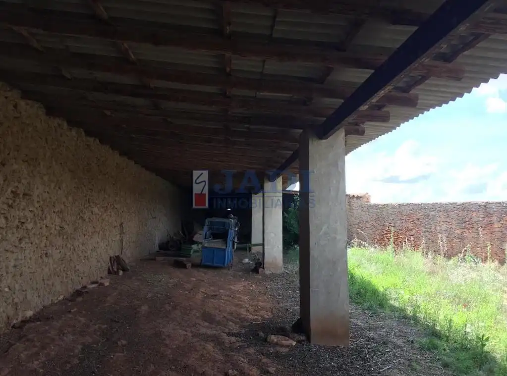 Finca rústica en venta en Alcubillas