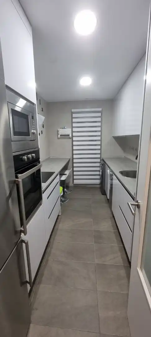 Küche von Wohnung zur Miete in Entrenúcleos