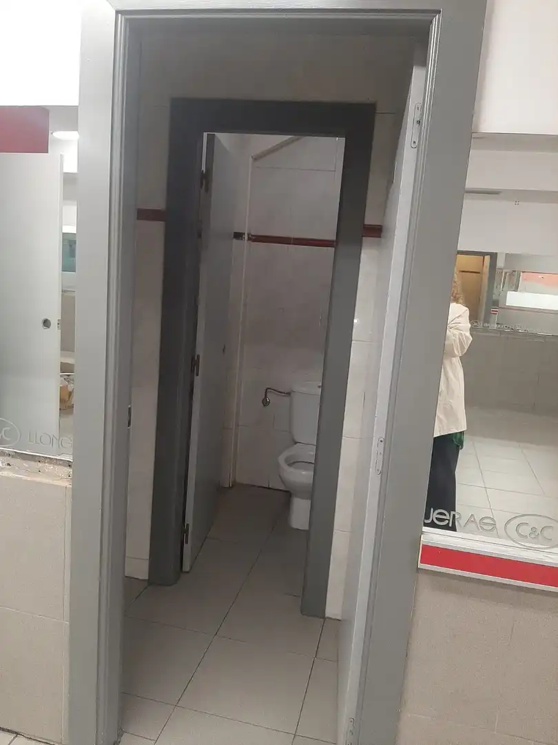 Local comercial en venda a Centro Ciudad, imagen 3