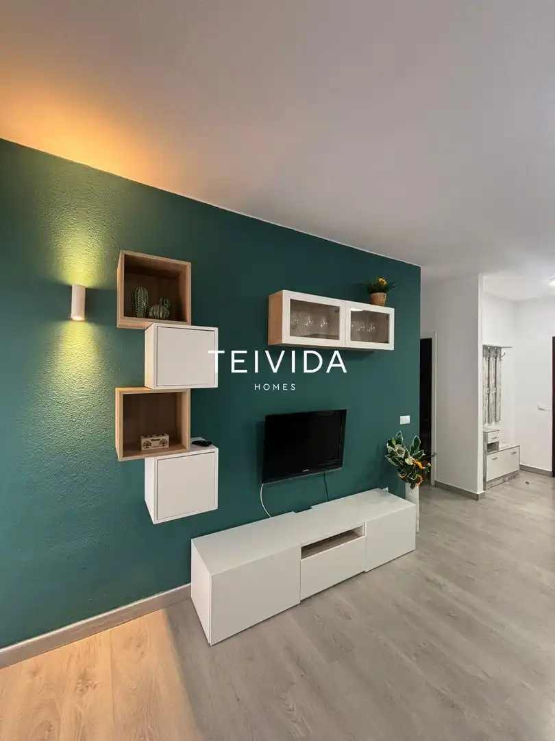 Living room of Flat for rent in Adeje  with Terrace, Swimming Pool and Furnished