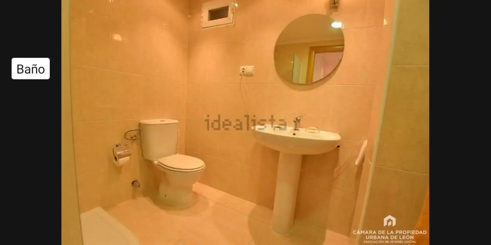 Bany de Apartament en venda en León Capital 