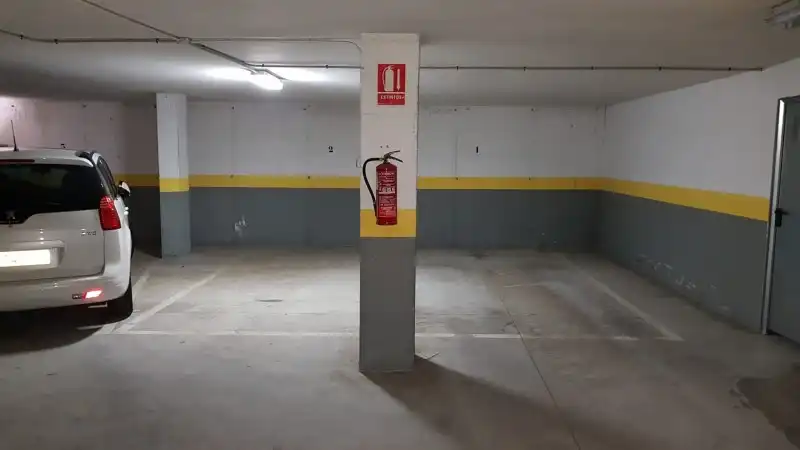 Parking de Garaje en venta en Plasencia