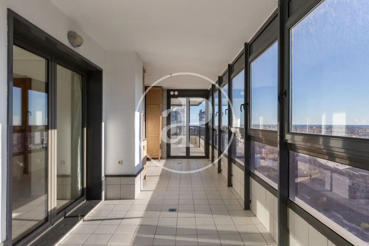 Flat for sale in Valencia  with Air Conditioner, Heating and Private garden