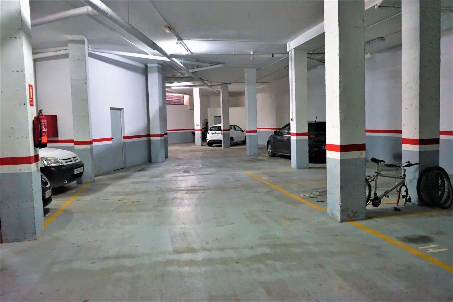 Parkplatz zum Verkauf in Calle Mira 4, imagen 2