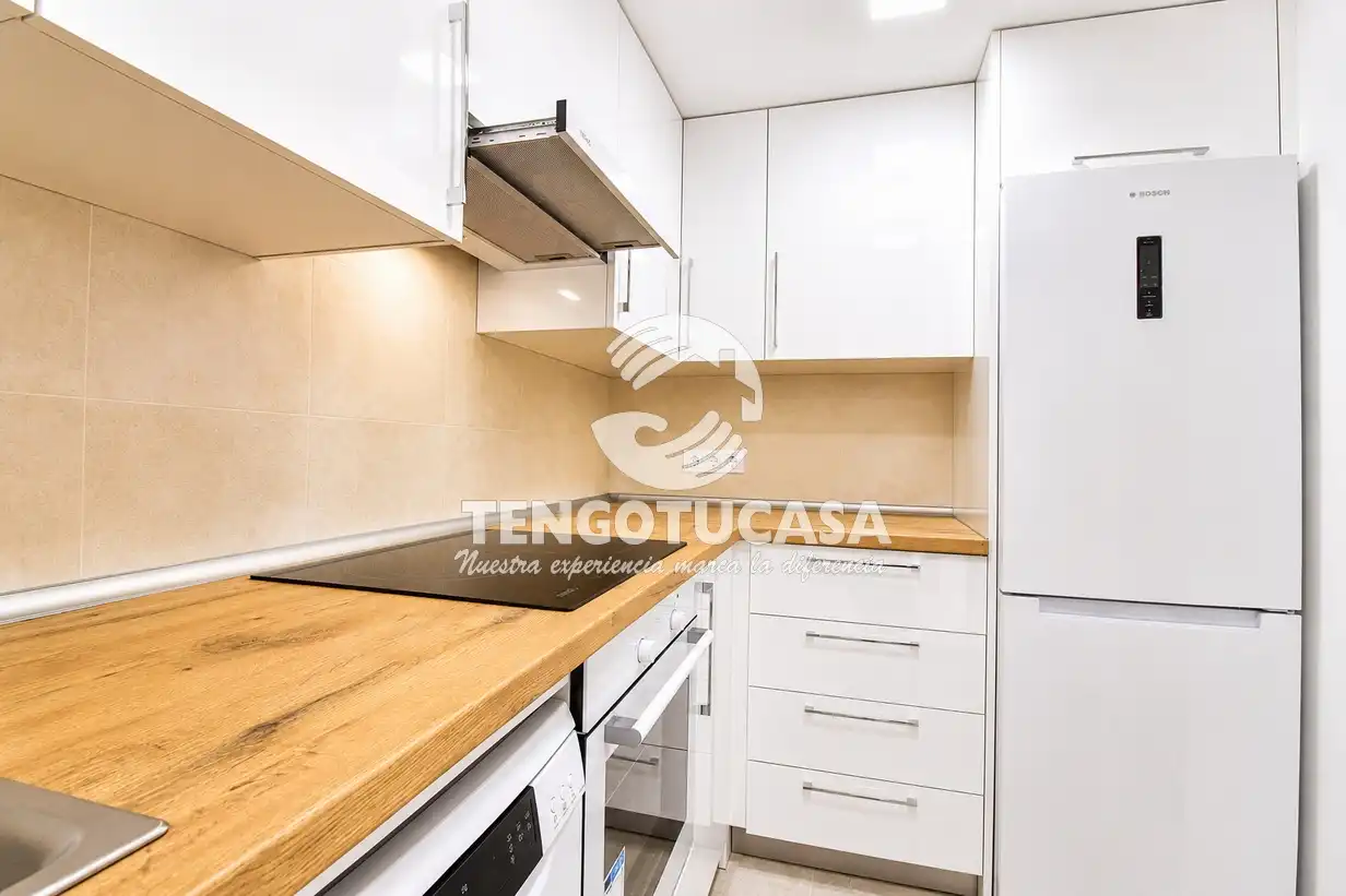 Küche von Wohnung zum Verkauf in Madrid mit Klimaanlage, Heizung und Parkett