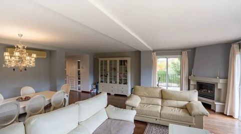 VENTA CHALET URB. LOS MONASTERIOS  OPORTUNIDAD PUÇOL, imatge 5