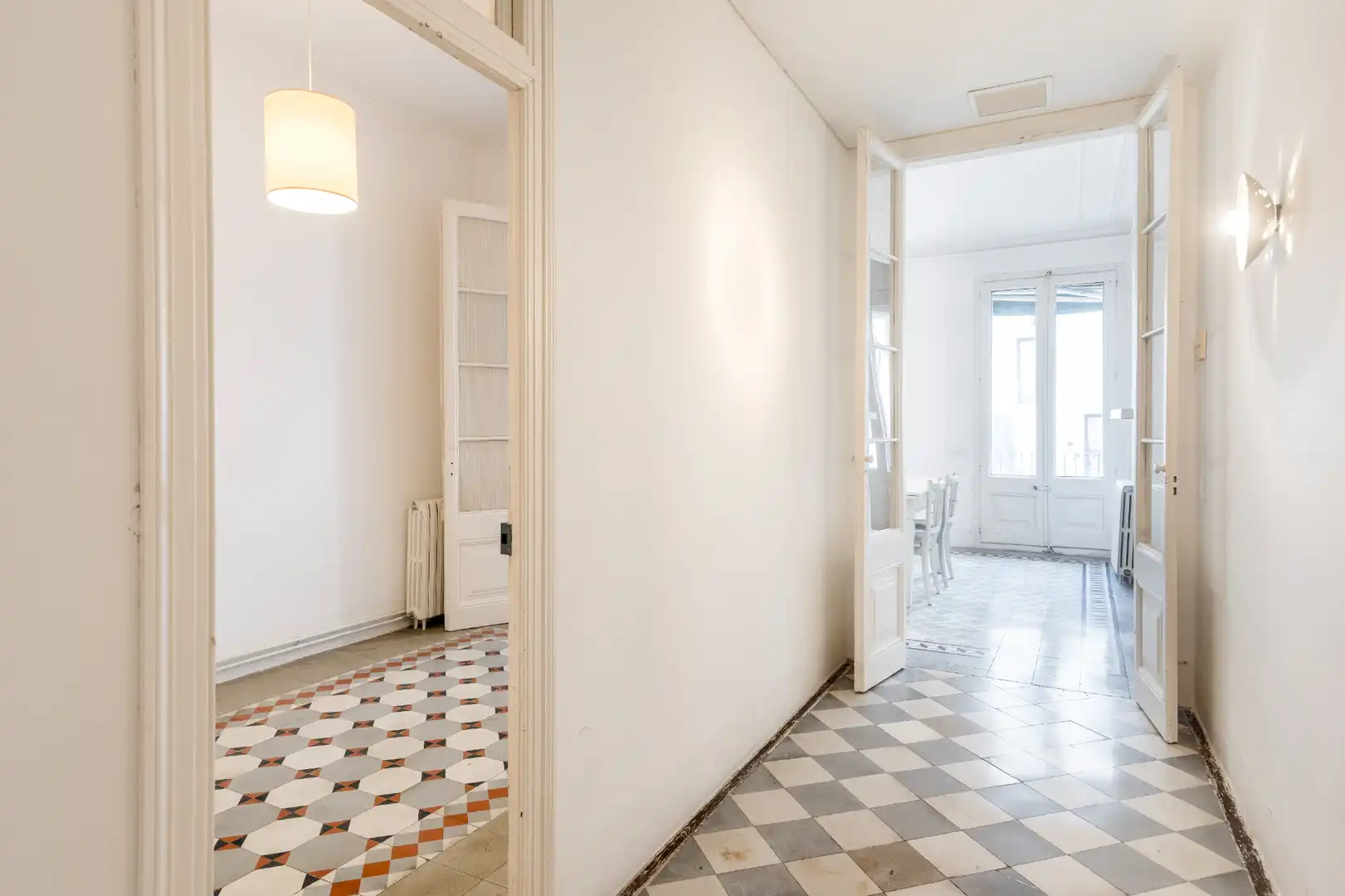 Piso en venta en Barcelona con Calefacción, Terraza y Amueblado