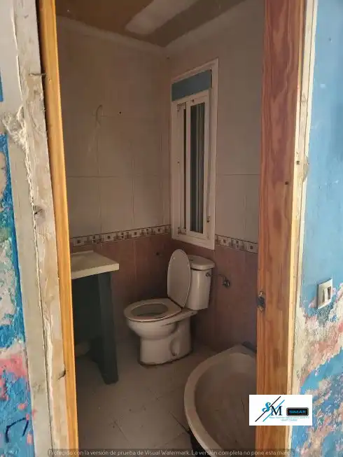 Bathroom of Detached homes for sale in Barcience  with Private garden