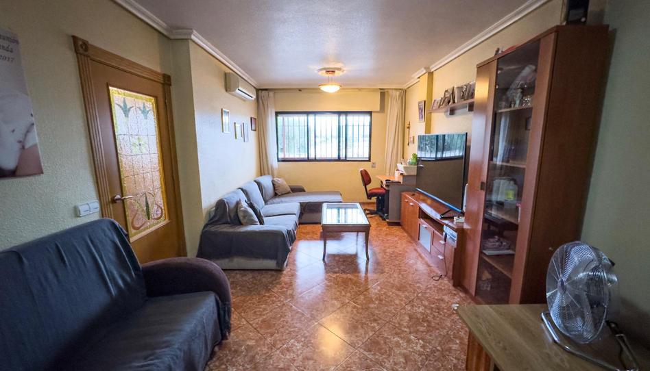 Foto 1 de Casa adosada en venda a Calle Colón, Casillas, Murcia