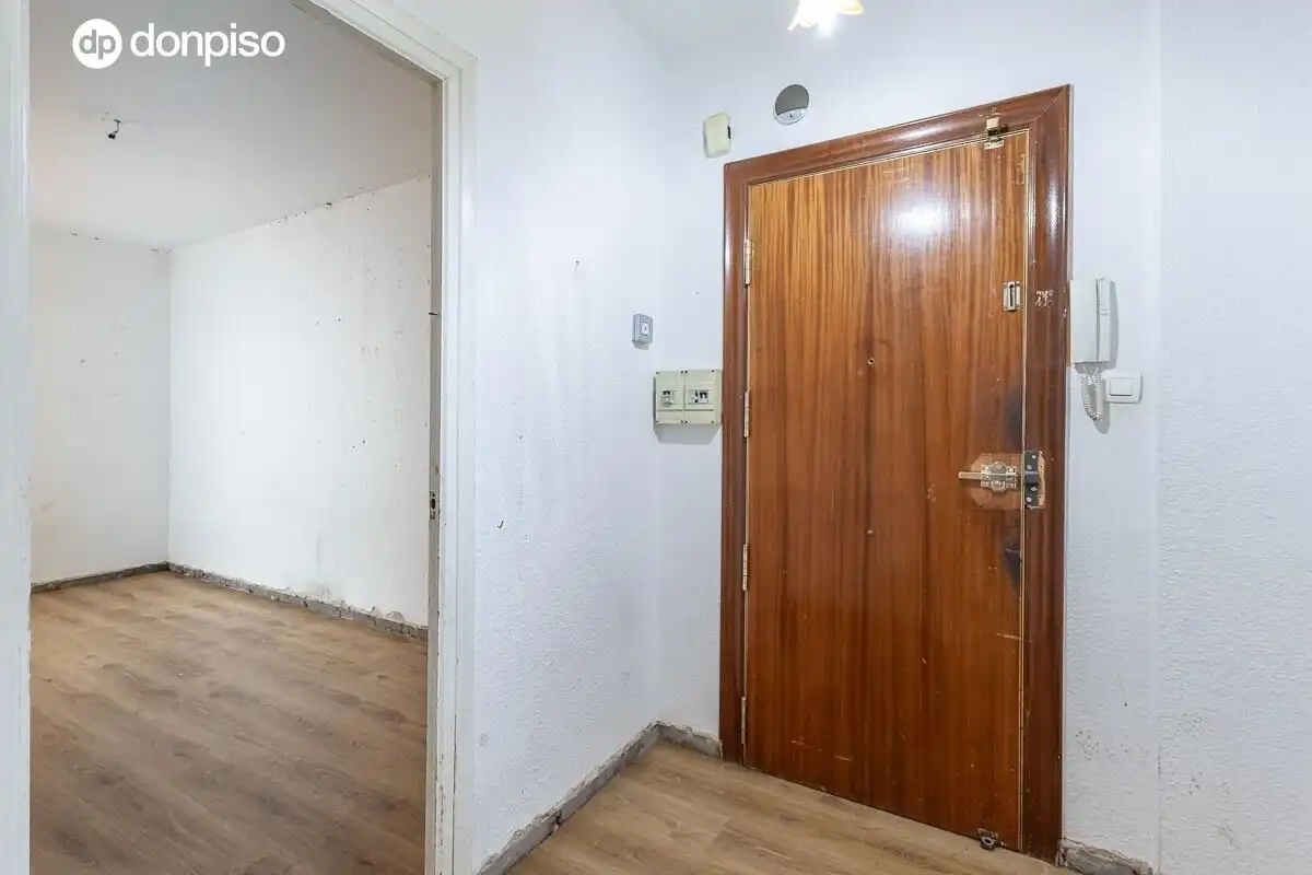 Piso en venta en Granada con Terraza