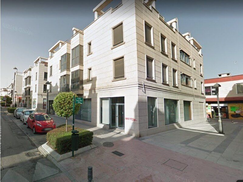 Vista exterior de Garatge en venda en San Fernando de Henares