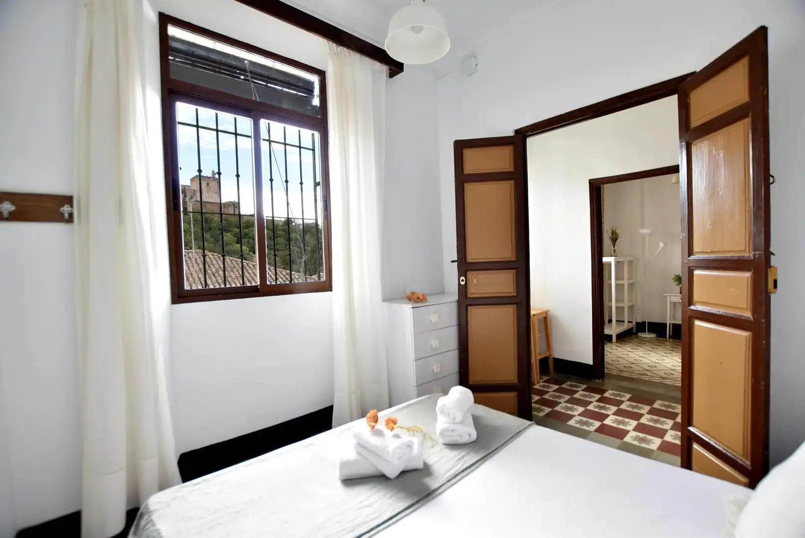 Casa adosada de alquiler en Calle San Juan de los Reyes, Barrio de Albaicín