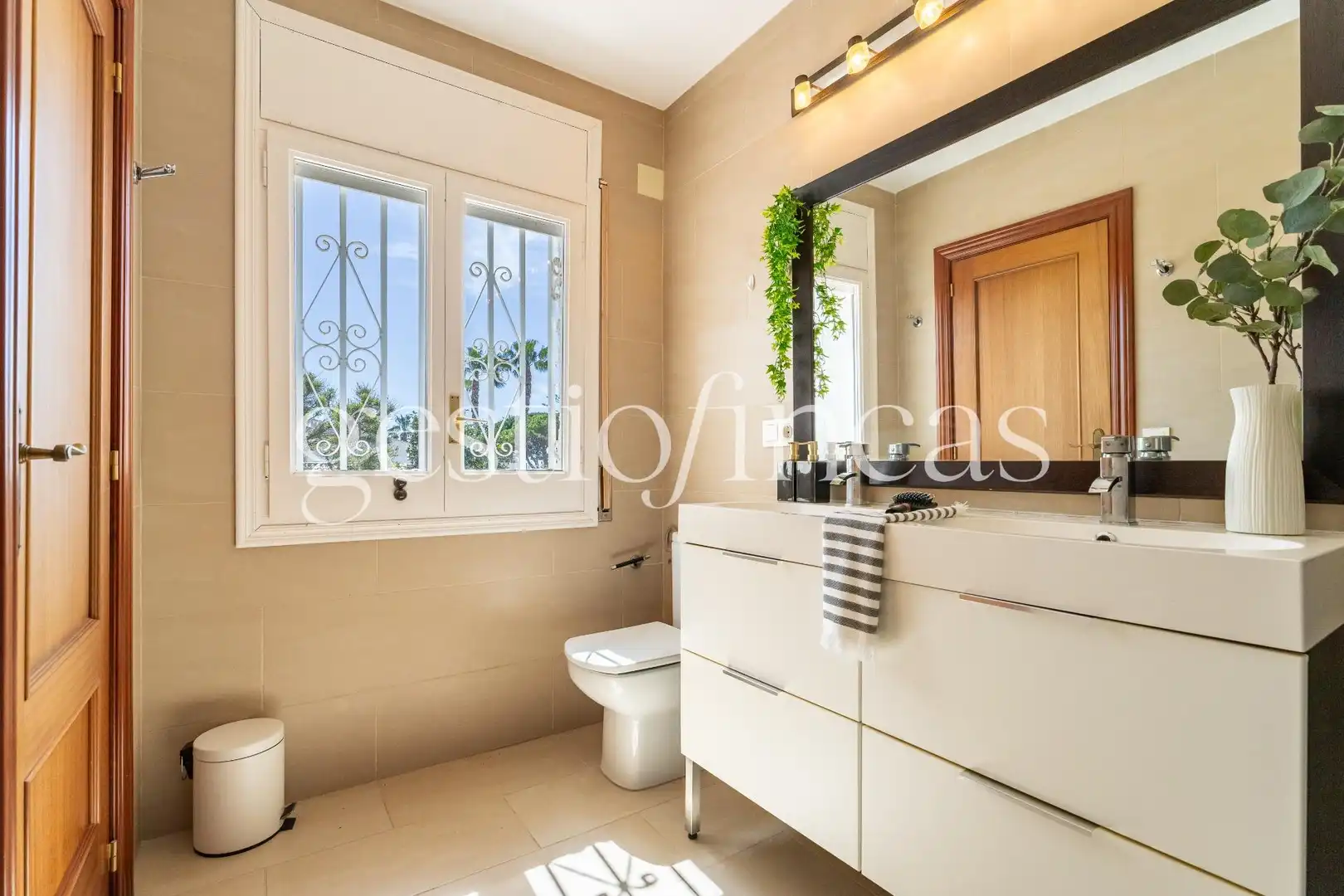 Baño de Casa o chalet en venta en Cambrils con Aire acondicionado, Calefacción y Jardín privado