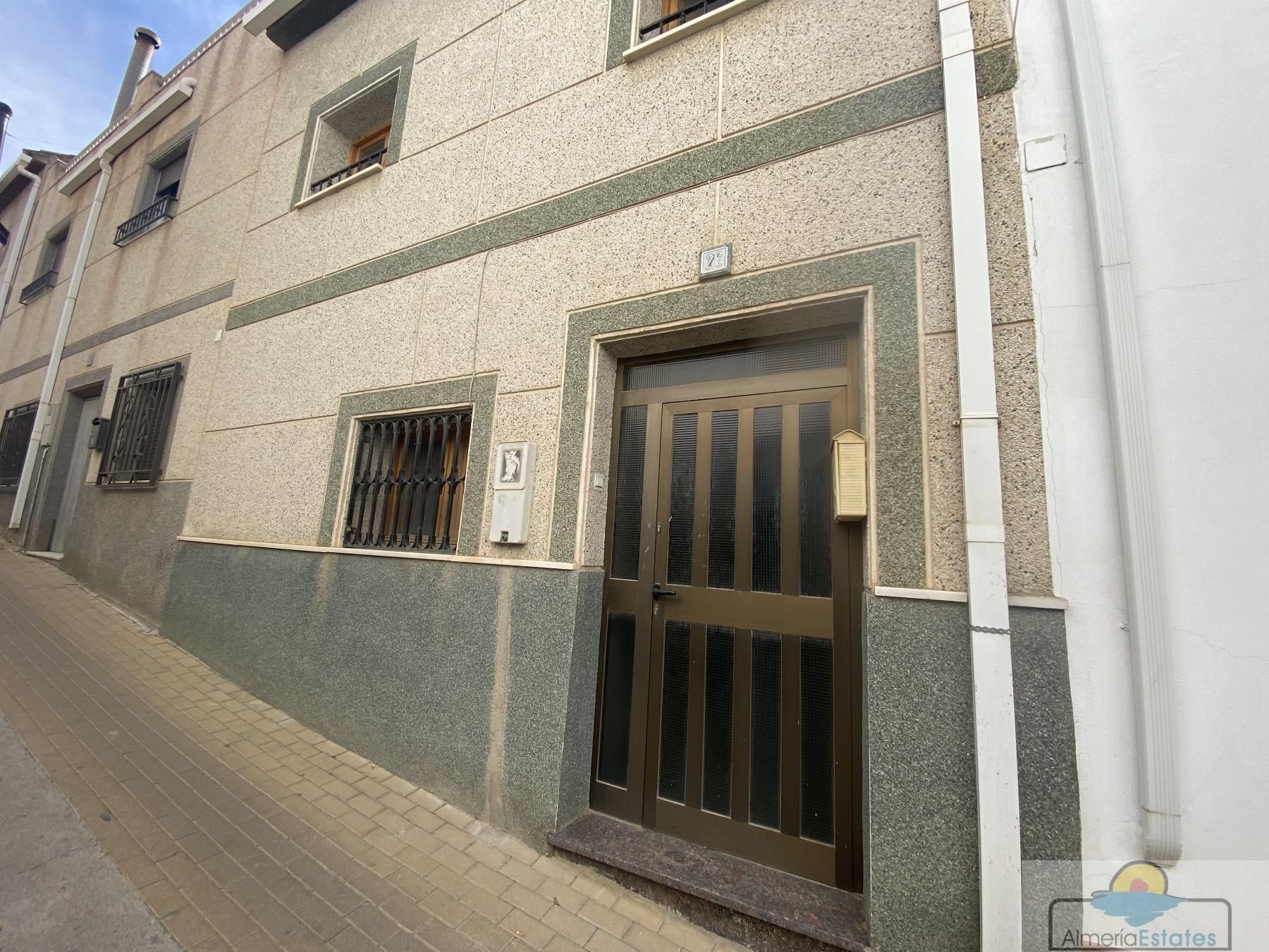 Exterior view of House or chalet for sale in Albox