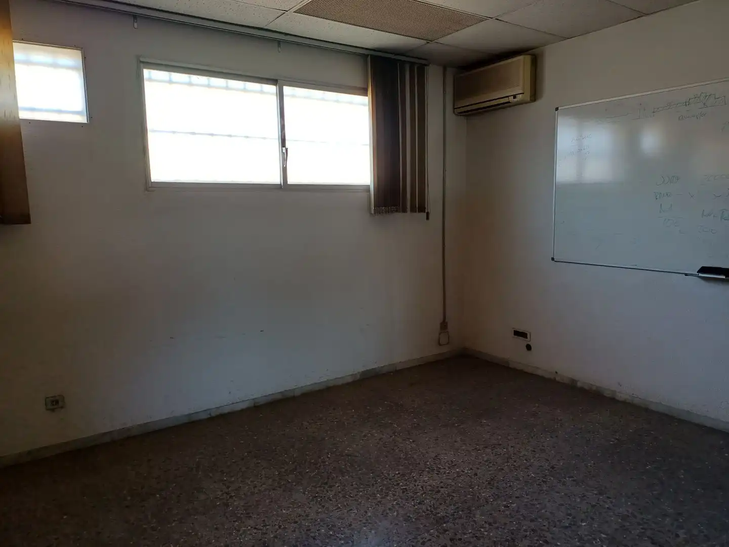 Oficina de lloguer a Garrtoxa, imagen 7