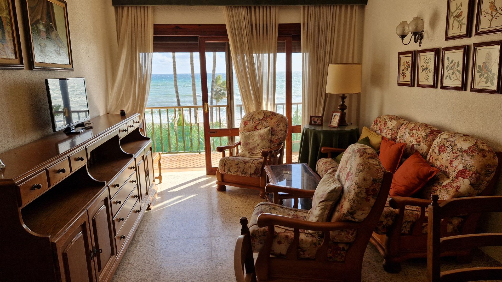 Living room of Apartment for sale in Estepona  with Air Conditioner and Terrace