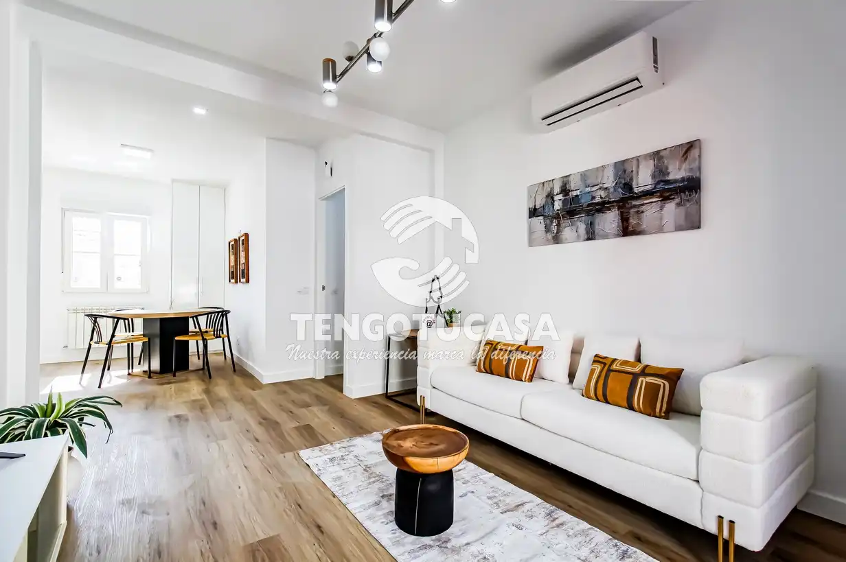 Wohnzimmer von Wohnung zum Verkauf in Madrid mit Klimaanlage, Heizung und Terrasse