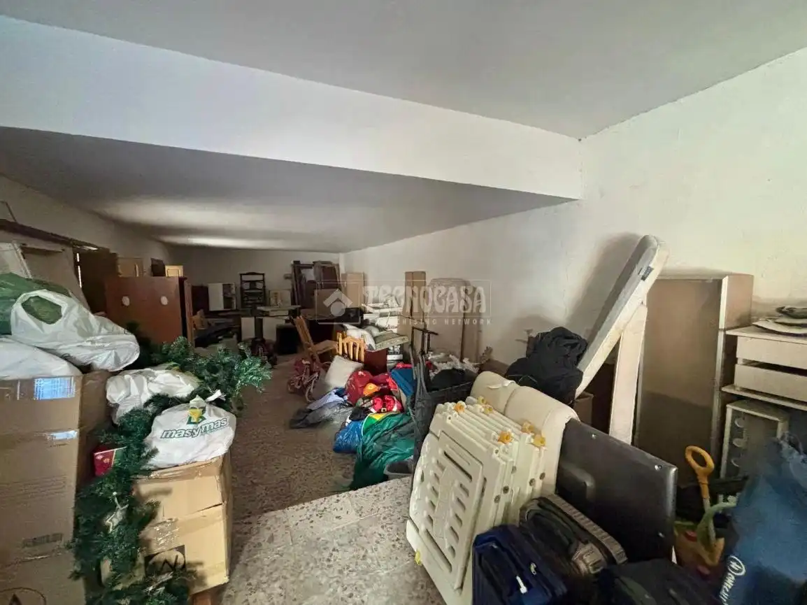 Casa adosada en venta en Jódar