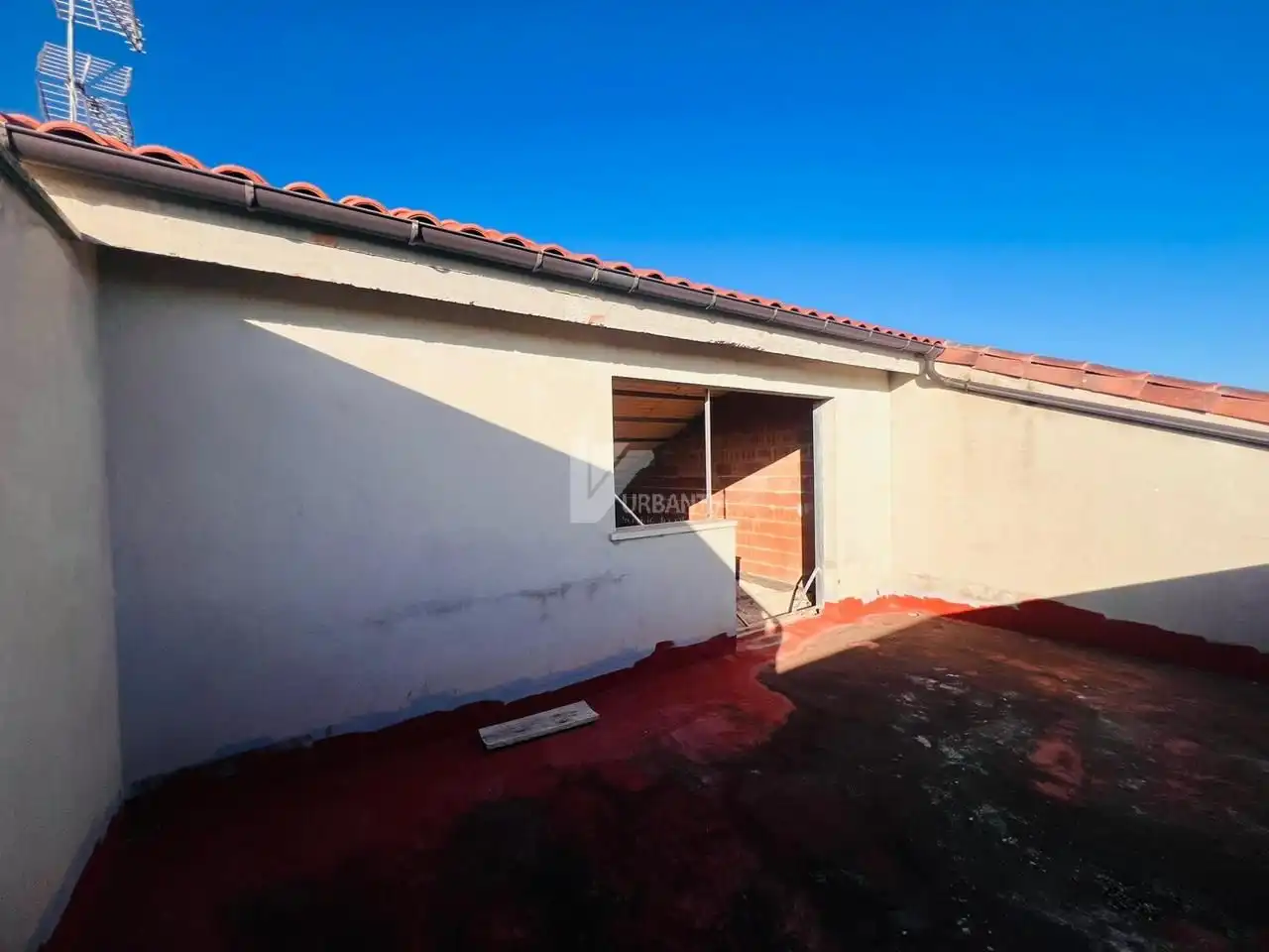 Vista exterior de Casa adosada en venda en Larraga amb Terrassa i Balcó