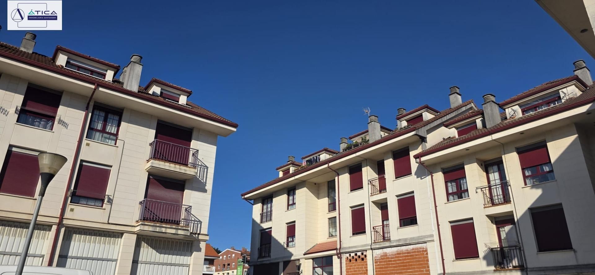 Exterior view of Flat for sale in Entrambasaguas  with Heating, Parquet flooring and Balcony