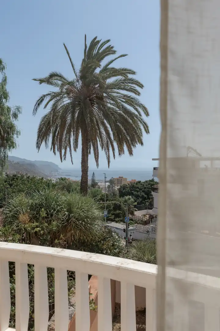 Vista exterior de Casa adosada en venta en Santa Cruz de Tenerife con Jardín privado, Horno y Balcón