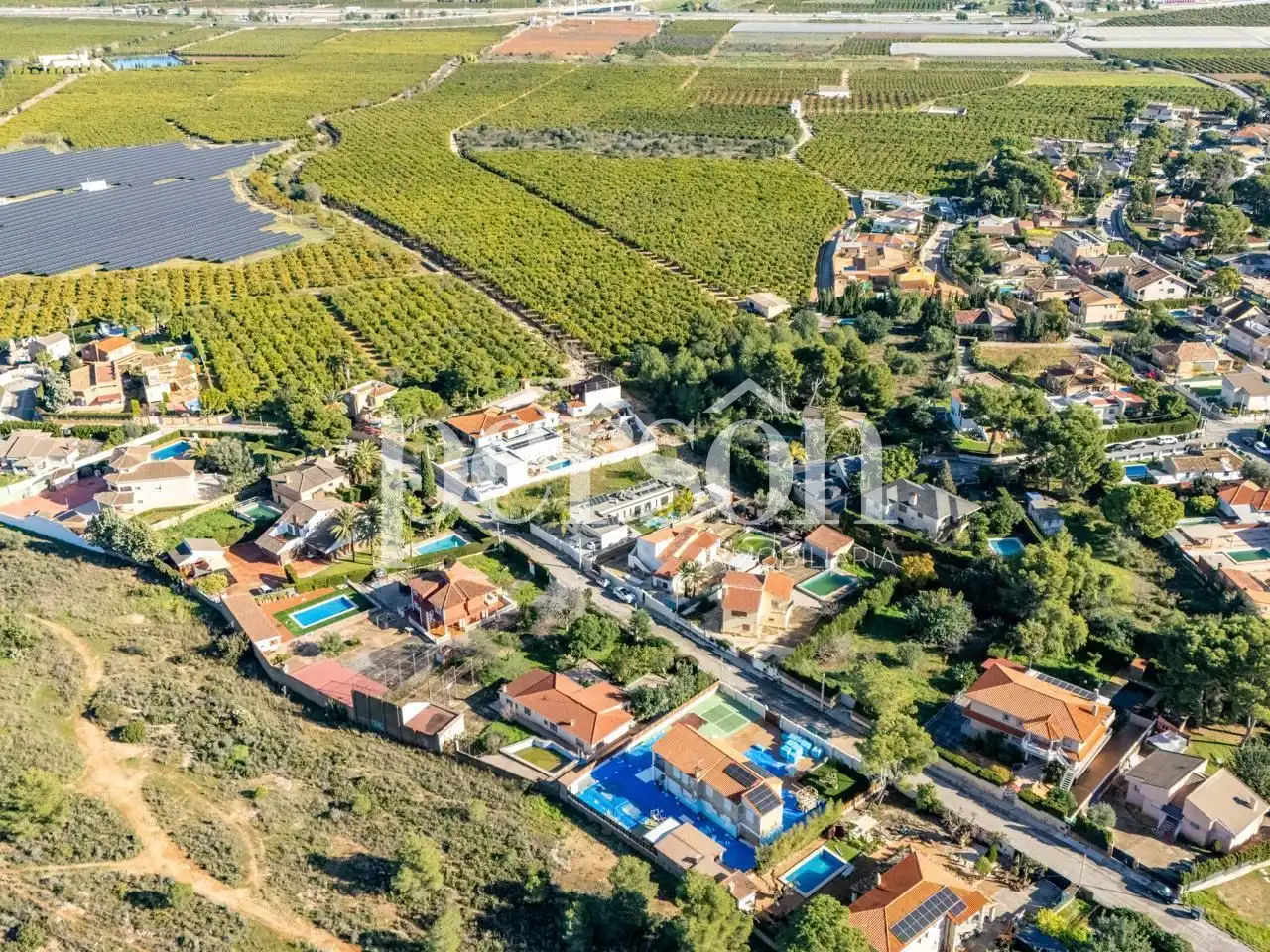 Vista exterior de Casa o chalet en venta en Chiva con Jardín privado, Terraza y Piscina