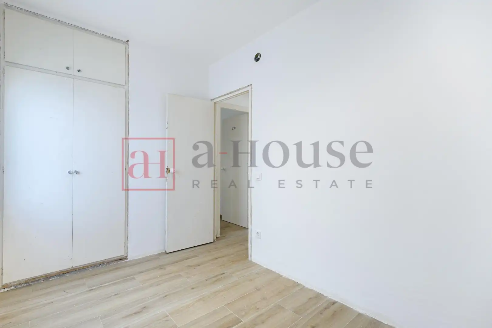 Habitación de Casa o chalet en venta en Olivella con Parquet, Terraza y Piscina