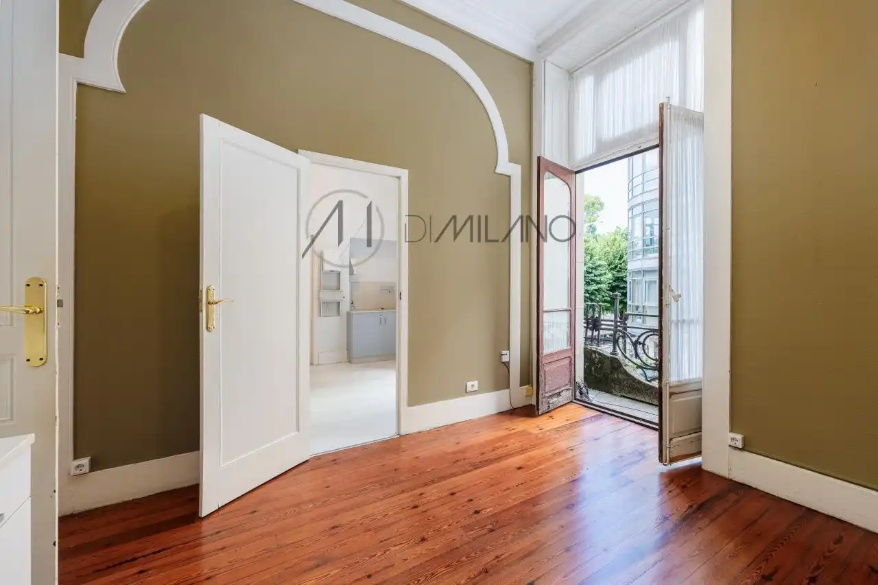 Flat with lift for sale in Montero Ríos, imagen 28