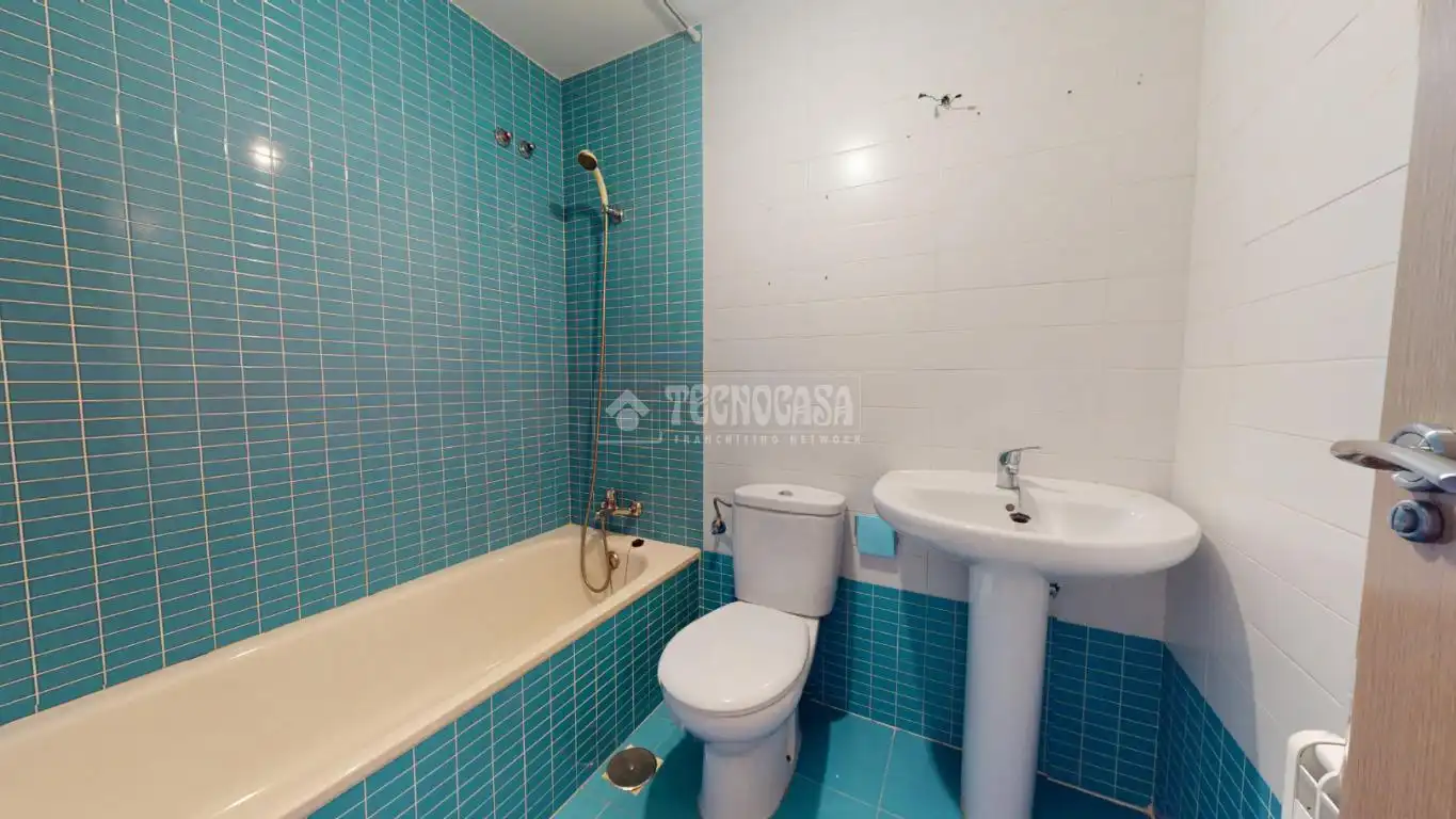 Badezimmer von Wohnung zum Verkauf in Chiloeches