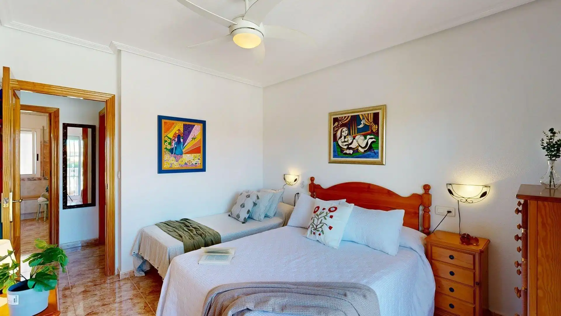 Habitación de Casa adosada en venta en Pilar de la Horadada con Jardín privado, Terraza y Balcón