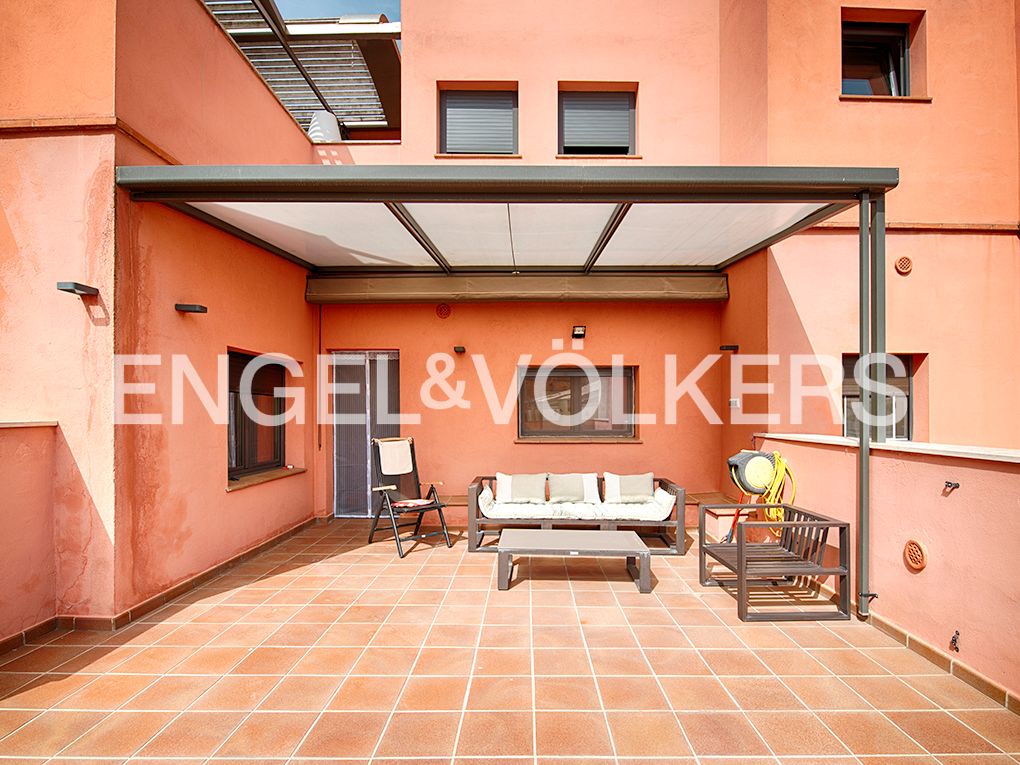 Terrace of Flat for sale in Figueres  with Air Conditioner, Heating and Terrace