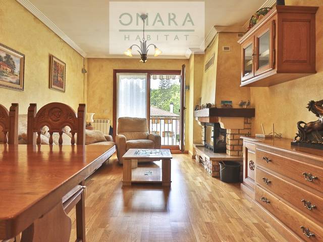 Piso en Venta en N/A en Basaburua